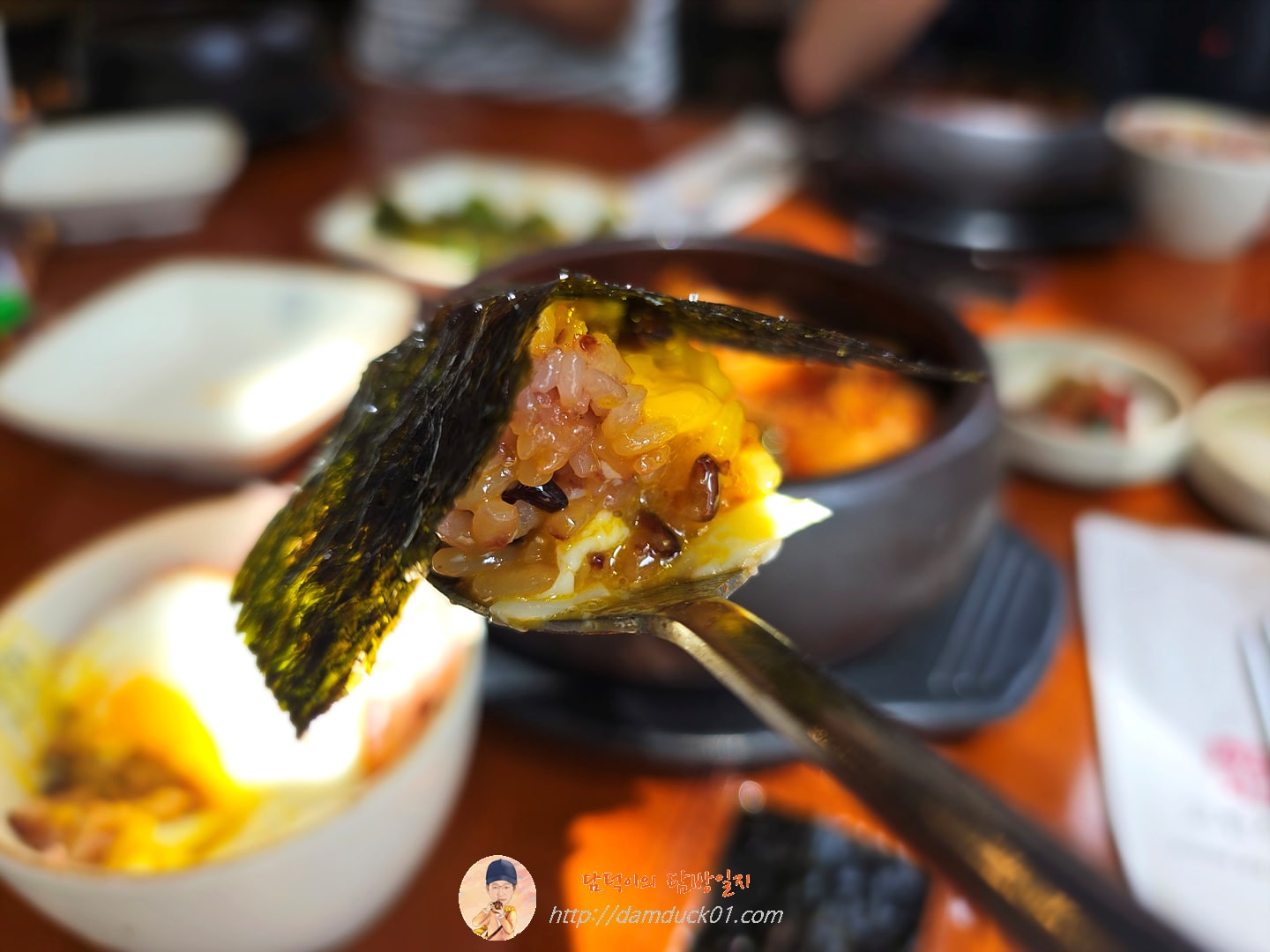 찌개정식(고기듬뿍김치찌개)