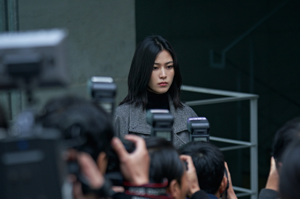 영화-데드맨-이수경-스틸컷