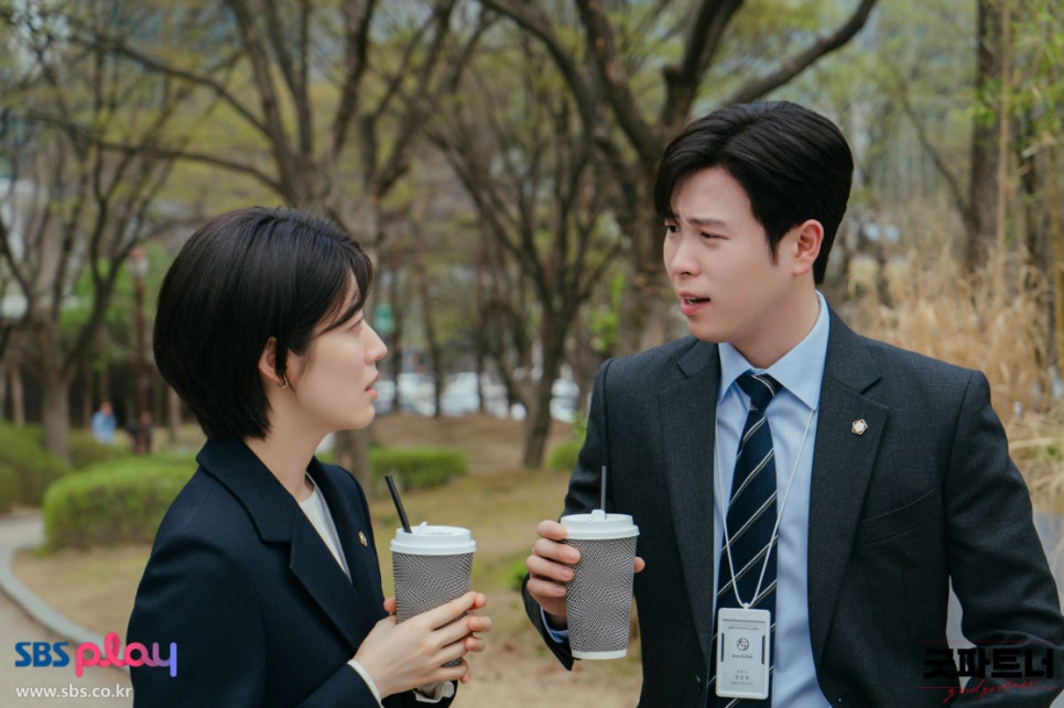 SBS 금토 주말 드라마 굿파트너 등장인물관계도 출연진 줄거리 이혼 소재 정보 원작 시청률