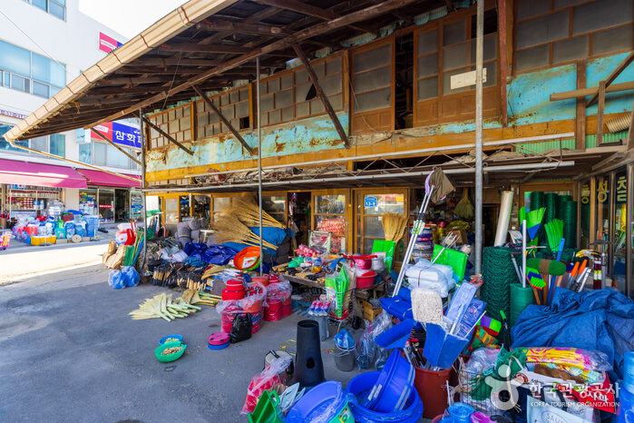 허리 아파서 등산 못하는 사람을 위한 , 자동차로 갈 수 있는 산정상