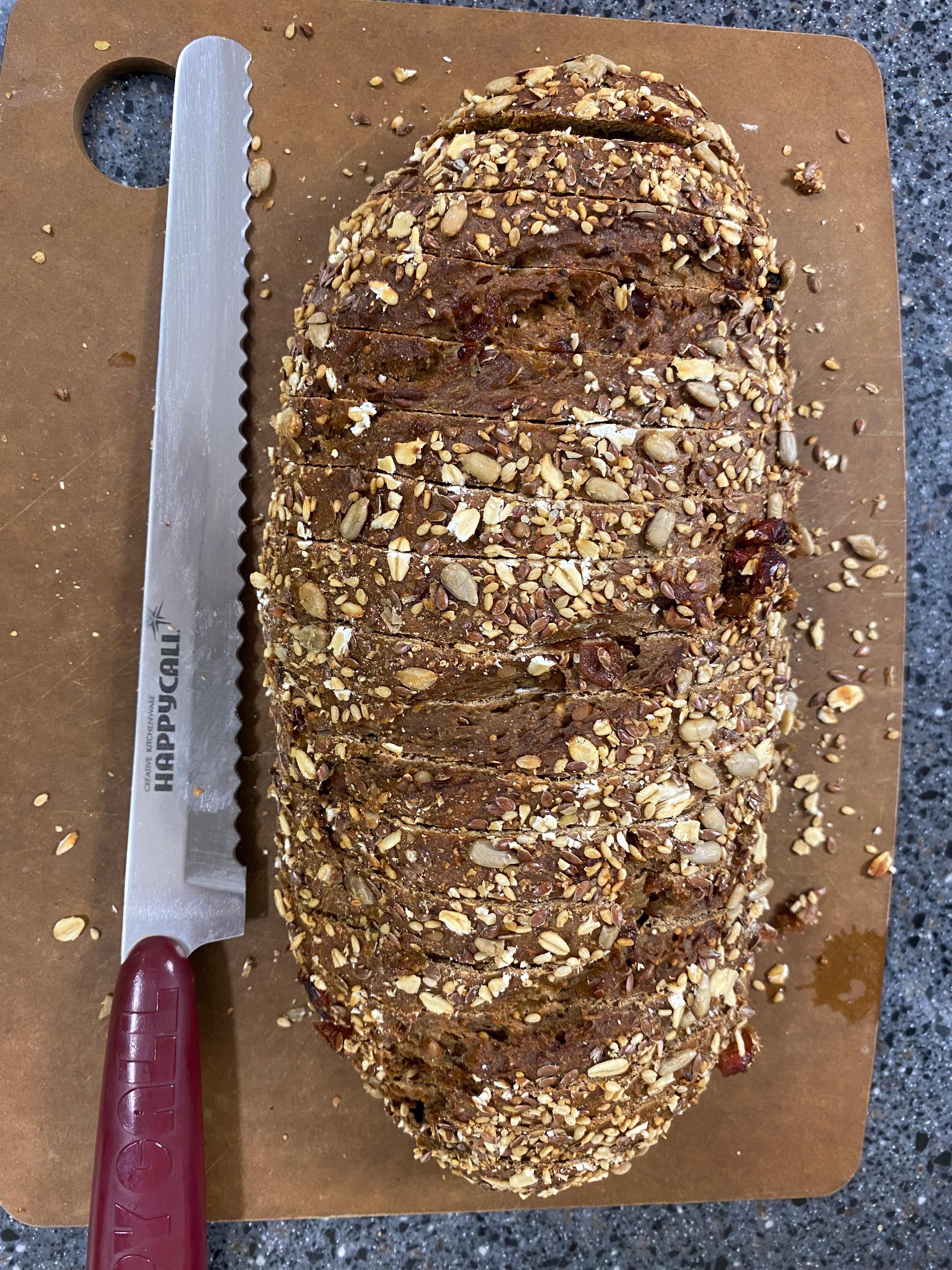 잘라진 무화과 깜빠뉴