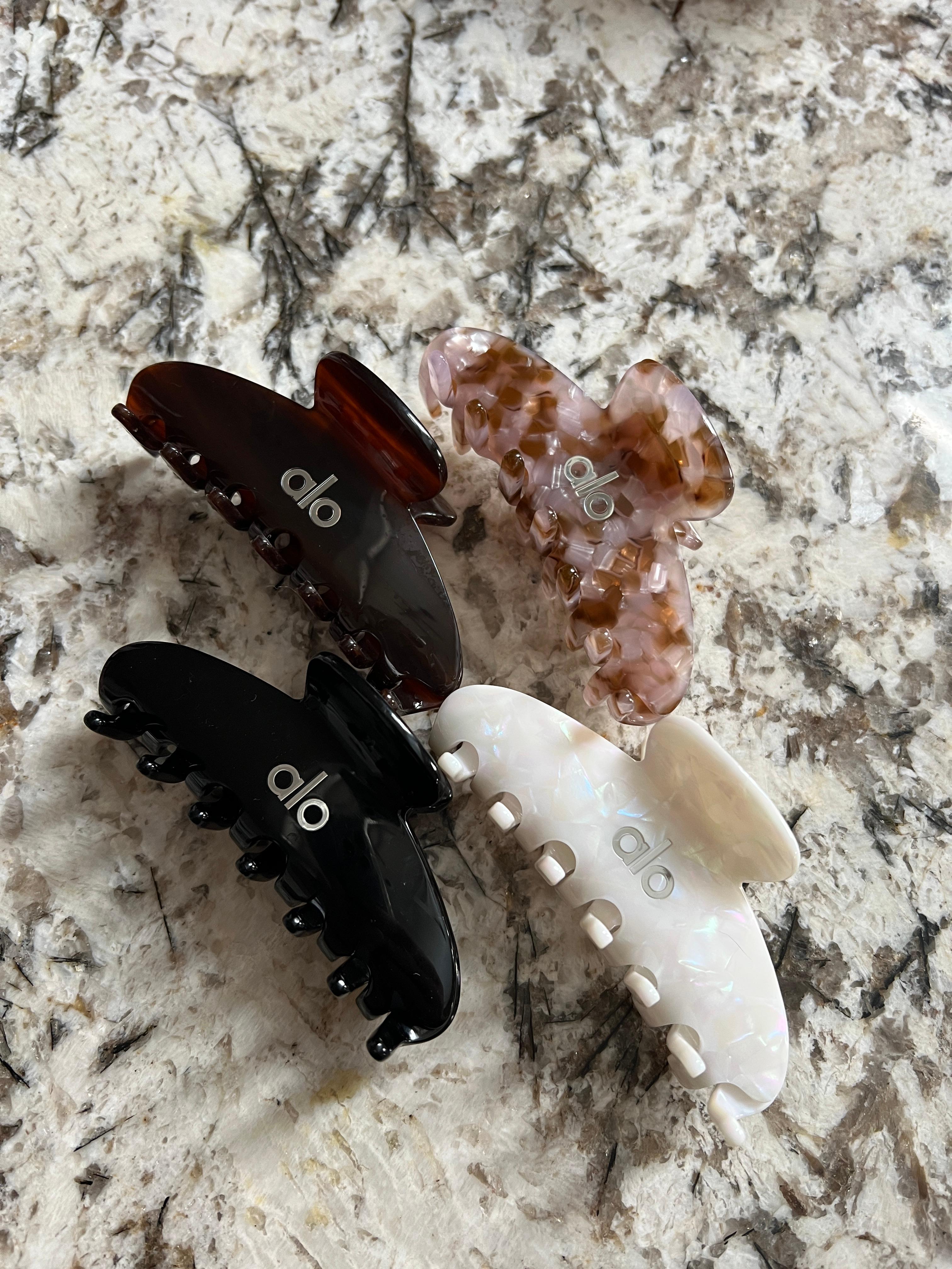 Alo Yoga 90s Clip 리뷰