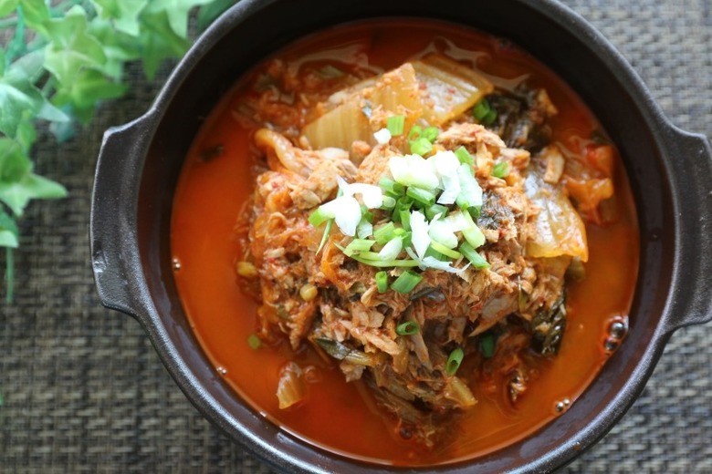 참치 김치찌개 이미지