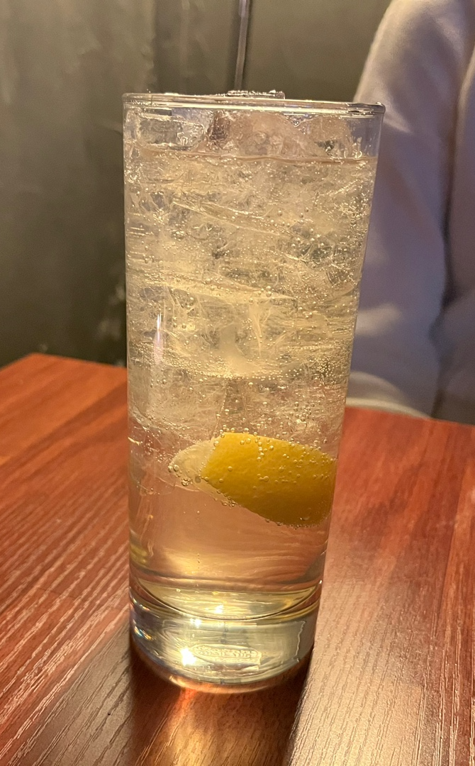 짐빔, 봄베이 사파이어 하이볼 모습