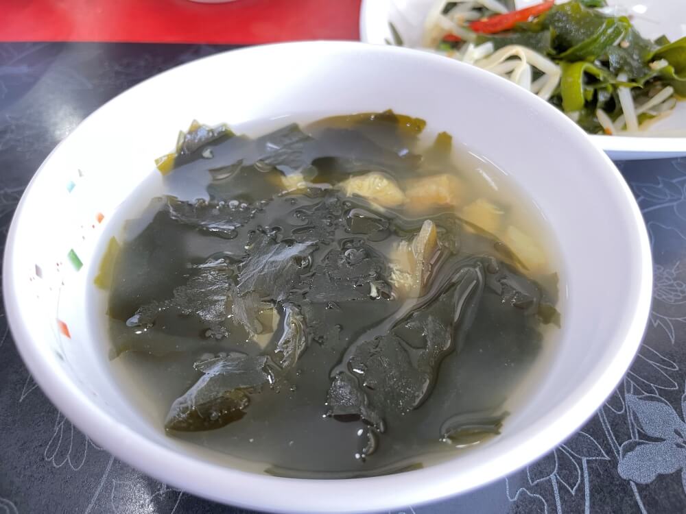 제주-선명횟집-황태-미역국-모습
