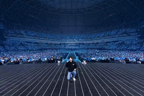 임영웅-콘서트-IM-HERO-앙코르-서울-팬들과-단체-사진