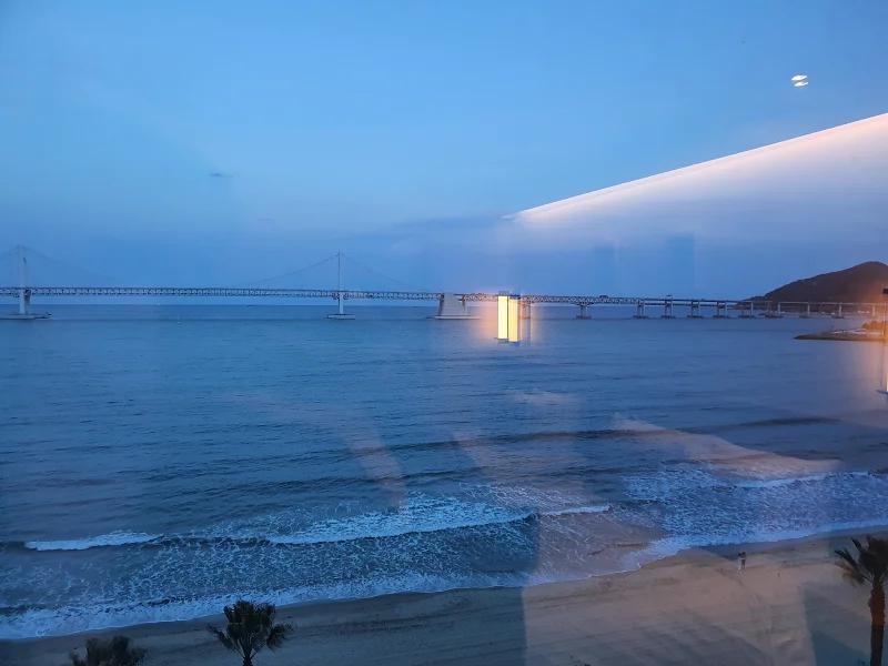 초져녁 오션뷰