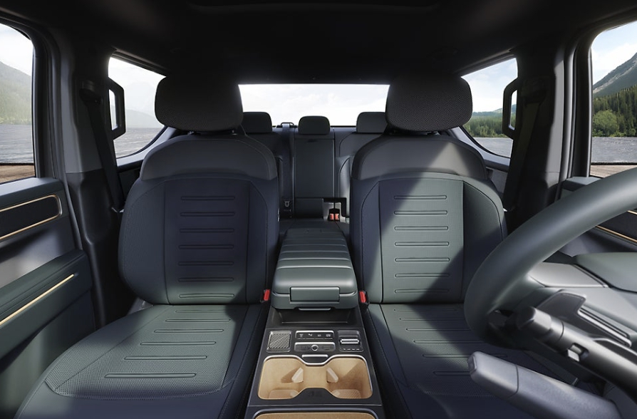 기아 첫 정통 픽업 타스만 사전계약 2열 공간 패밀리카