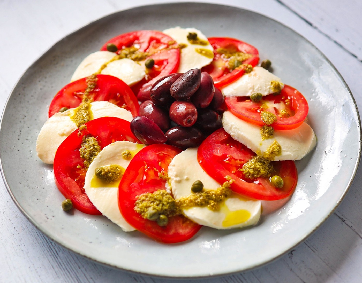 밤마다 단 음식이 당겼던 사람들의 공통된 낮 습관 5가지