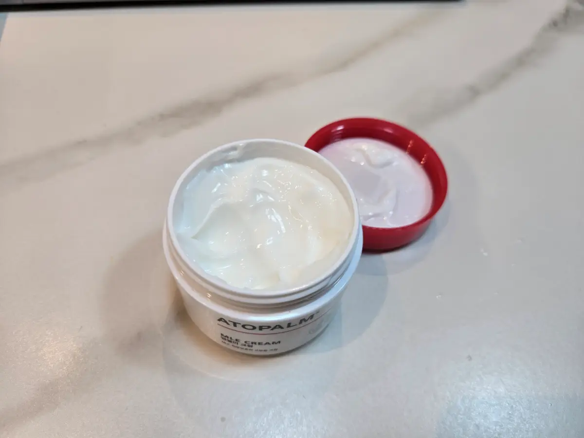 아토팜 크림 재질