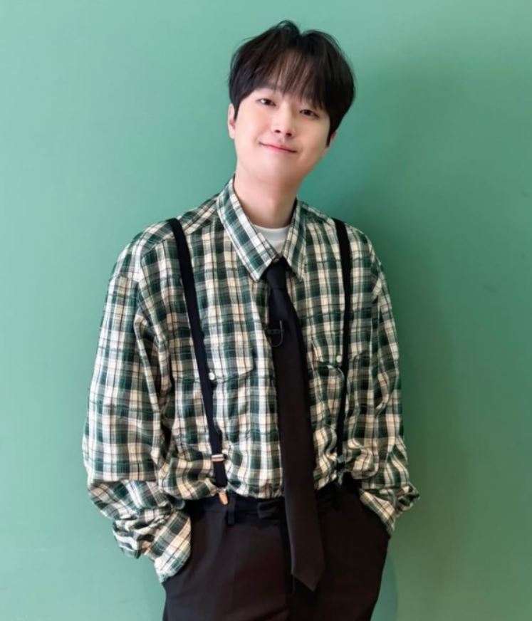 이찬원 나이 학력 키 몸무게 혈액형 가족관계 ❘ 트로트 데뷔 콘서트 인기노래