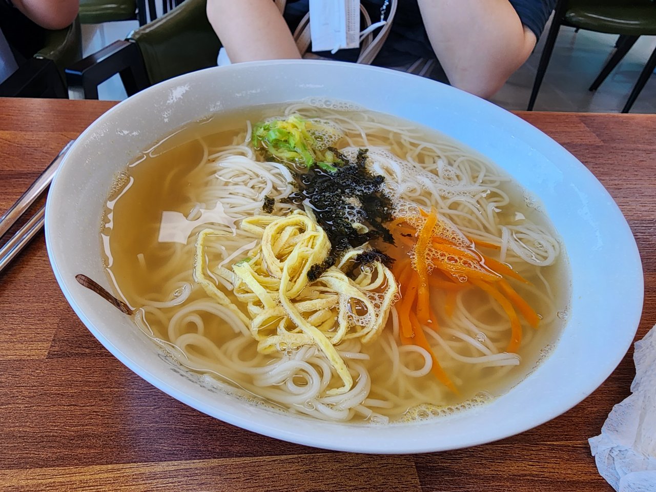 청춘이면 잔치국수