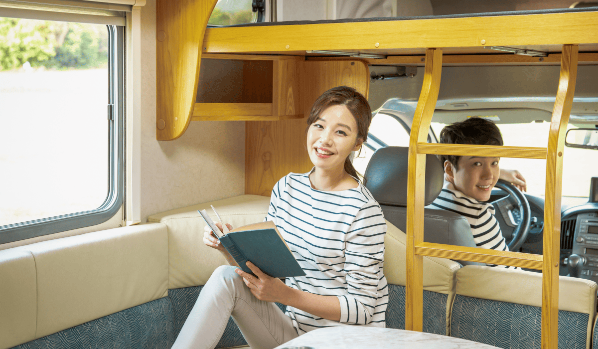 쏠라티_15인승_내부_15