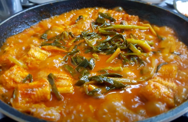 생방송 투데이 맛있는 퇴근 오늘은 파김치 장어조림 산수가장어 88cc 용인 동백직영점 