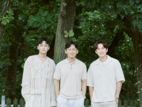 V.O.S 브이오에스 사랑비 김태우 가사 노래 뮤비 곡정보