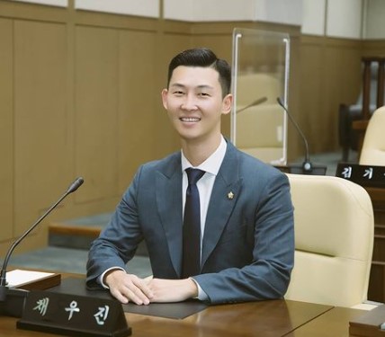 채우진_무엇이든물어보살