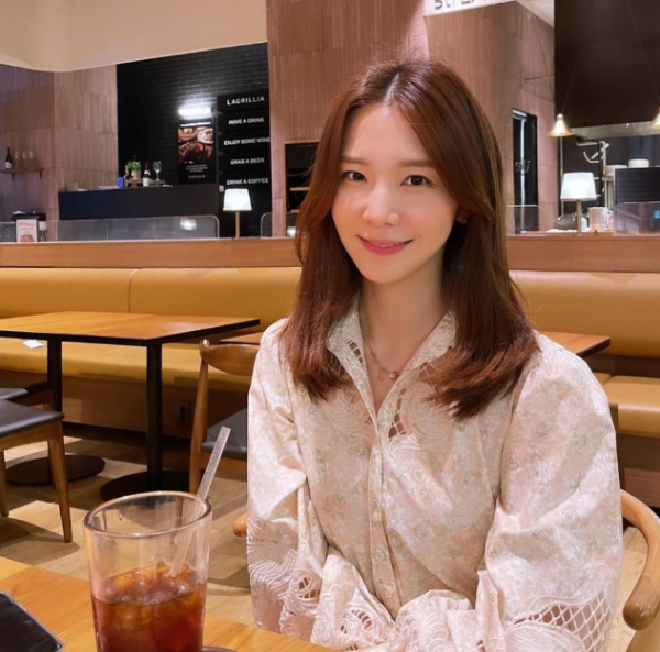 이동형tv 박지희 아나운서 결혼 신랑 남편 정체 나이 프로필 학력 인스타