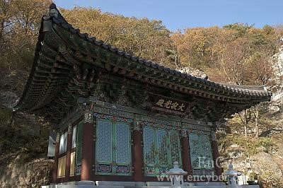 생방송투데이 3785회 &amp;#39;보고&amp;#44; 먹고&amp;#44; 즐기고! 3GO 여행&amp;#39; 경북 경주편&amp;#44; 경주대릉원&amp;#44; 동궁과 월지&amp;#44; 골굴사&amp;#44; 경주 얼굴빵 황리단길 맛집&amp;#44; 경주시 자전거공원&amp;#44; 서악마을