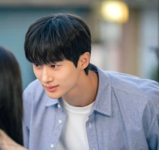 변우석 프로필 나이 키 군대 드라마 작품+변우석 배경화면