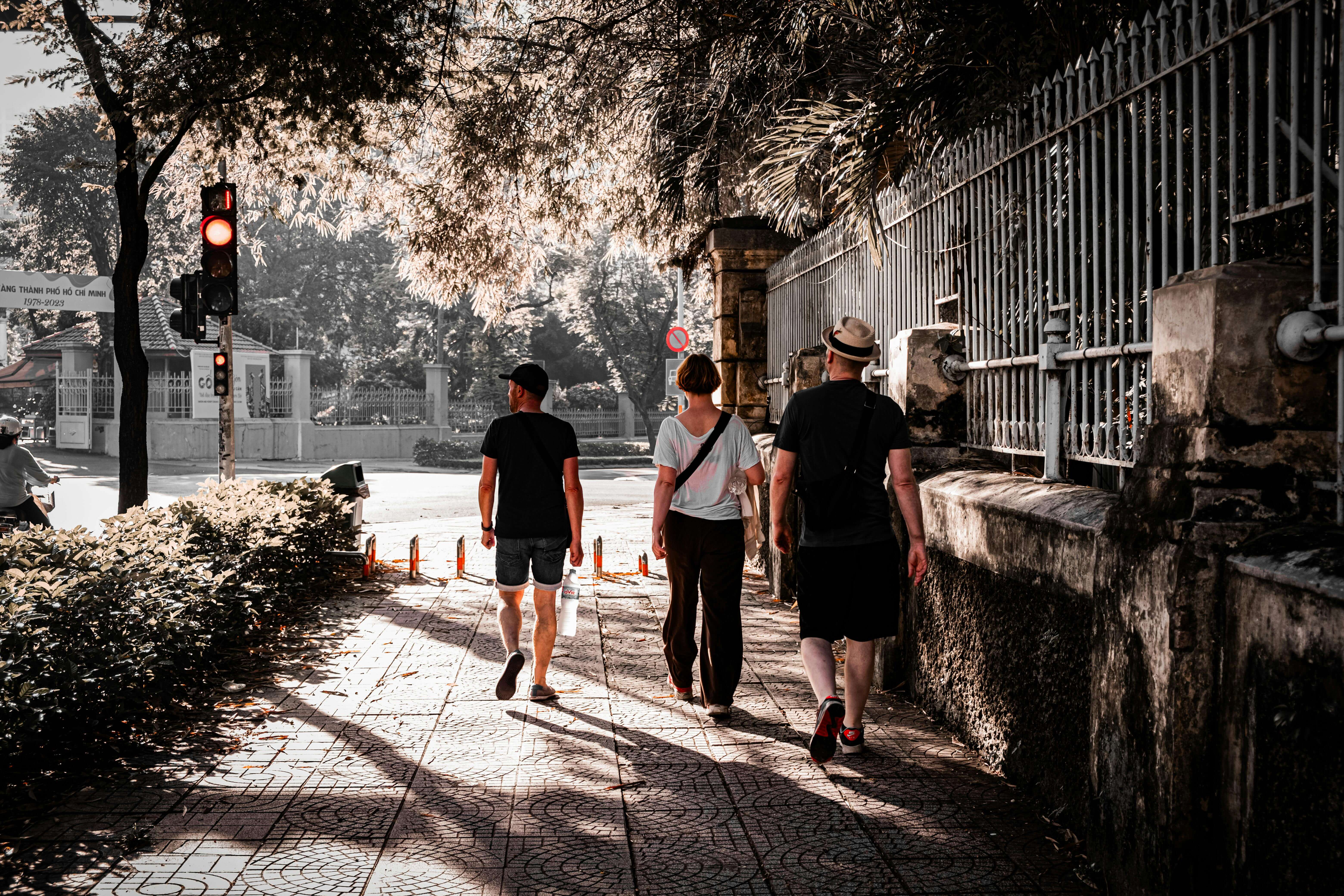 걷기 다이어트 효과 시간, 하루 몇 분 걸어야 살이 빠질까?