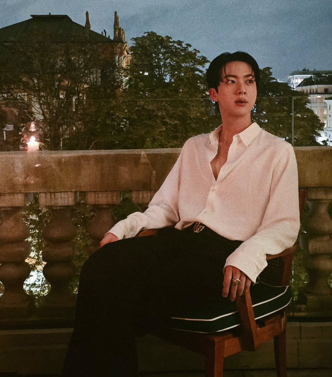 김석진