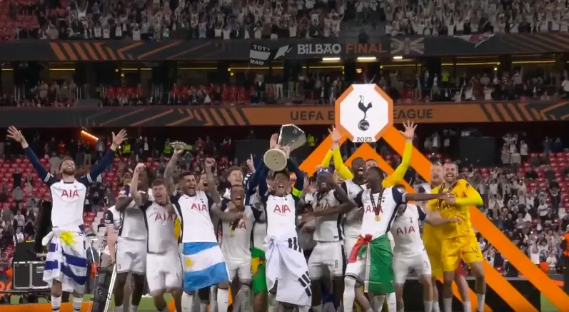 토트넘-우승-세리머니