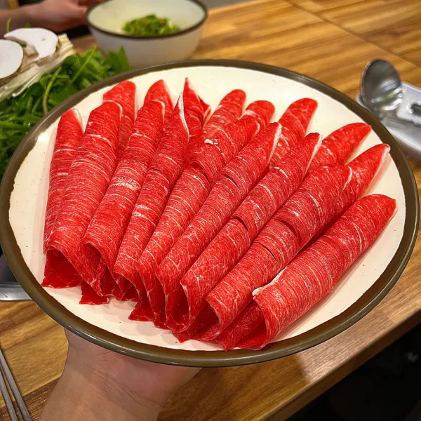 장사의 신 얼큰 샤부칼국수