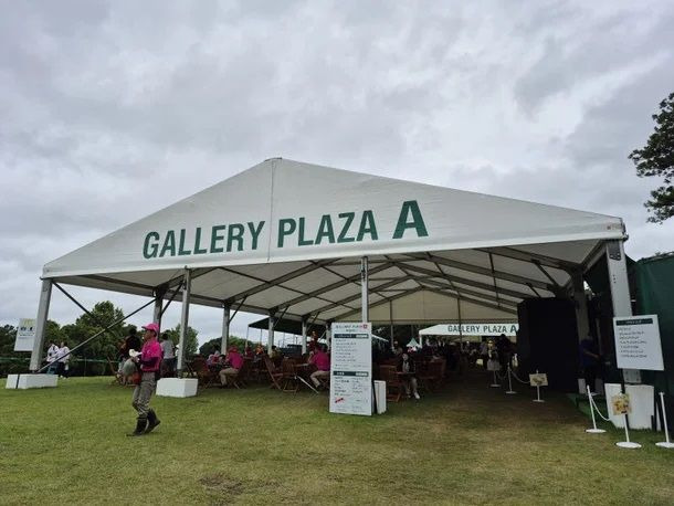 jlpga 어스 몬다민컵 상금 4억엔 돌파! 114억 투자해 646억 광고 효과 낸 프리미엄 골프 마케팅의 비밀과 박현경 공동 선두 돌풍 분석
