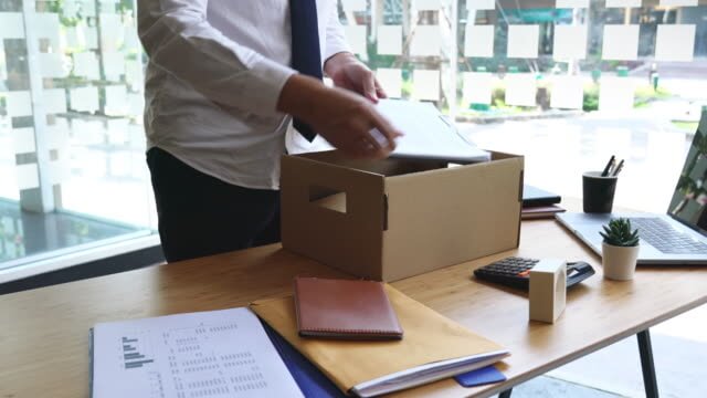권고사직