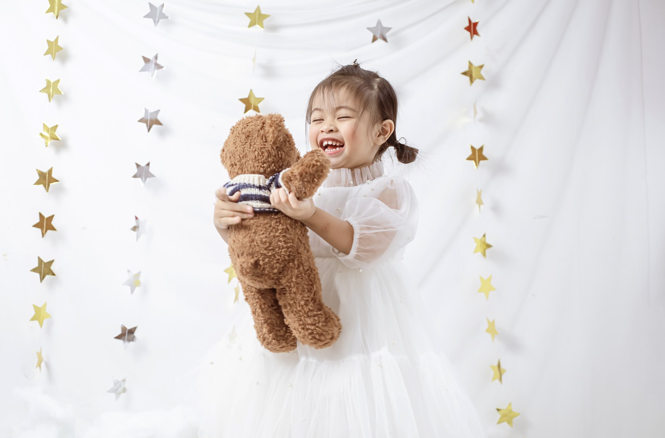 아이들이 정서적 공감을 느끼는 애착인형 사진