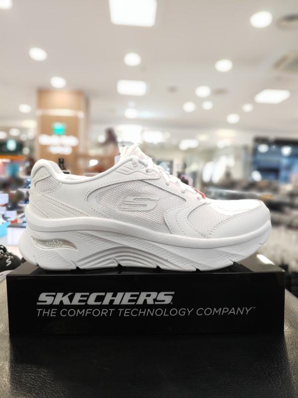 스케쳐스 아치핏 디럭스 발편한 아치를 받쳐주어 편안한 아치 서포트워킹화 SL0WPCDX032