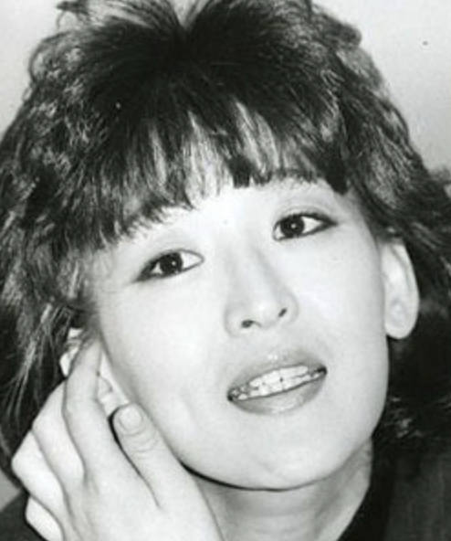 윤석화5