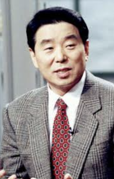 이계진 아나운서 시절 방송 활동 모습