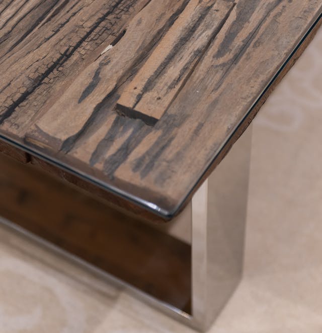 미니멀 인테리어에 어울리는 원목