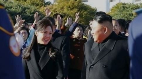 리설주와 김정은