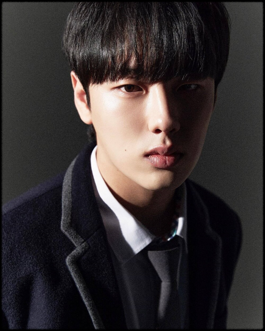 배우 윤현수