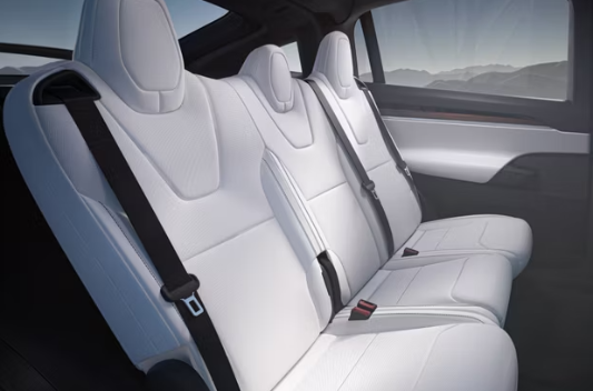 테슬라 모델 X 내부 디자인