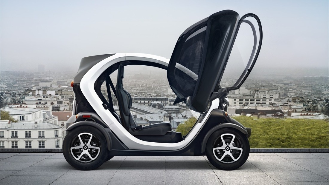 2020년식 트위지 인텐스 시저도어 열었을때 모습