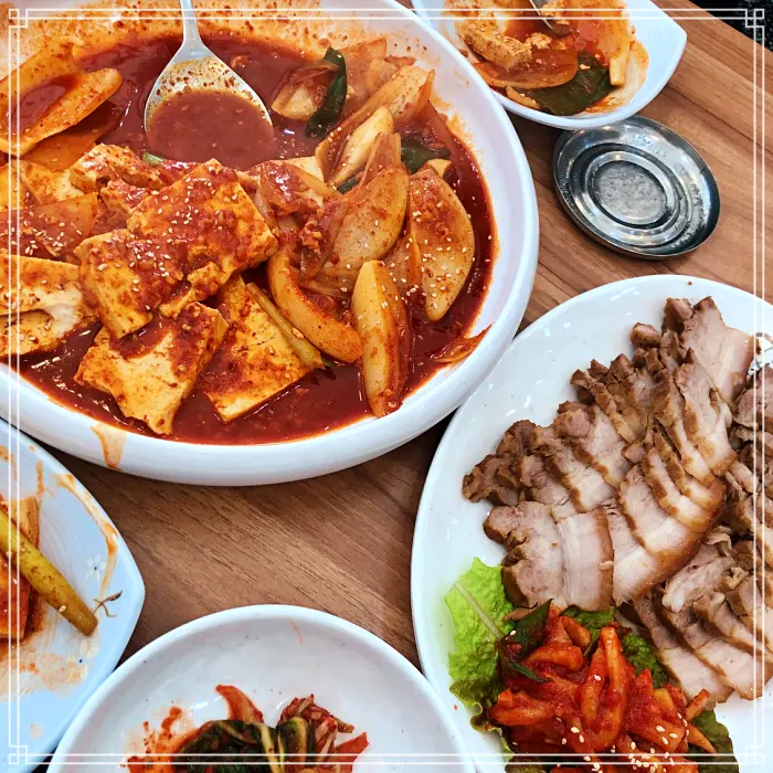 생생정보 대전 중구&#44; 중촌동 34년 전통 두부 두루치기 맛집