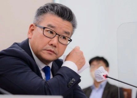 유병호 이모저모 