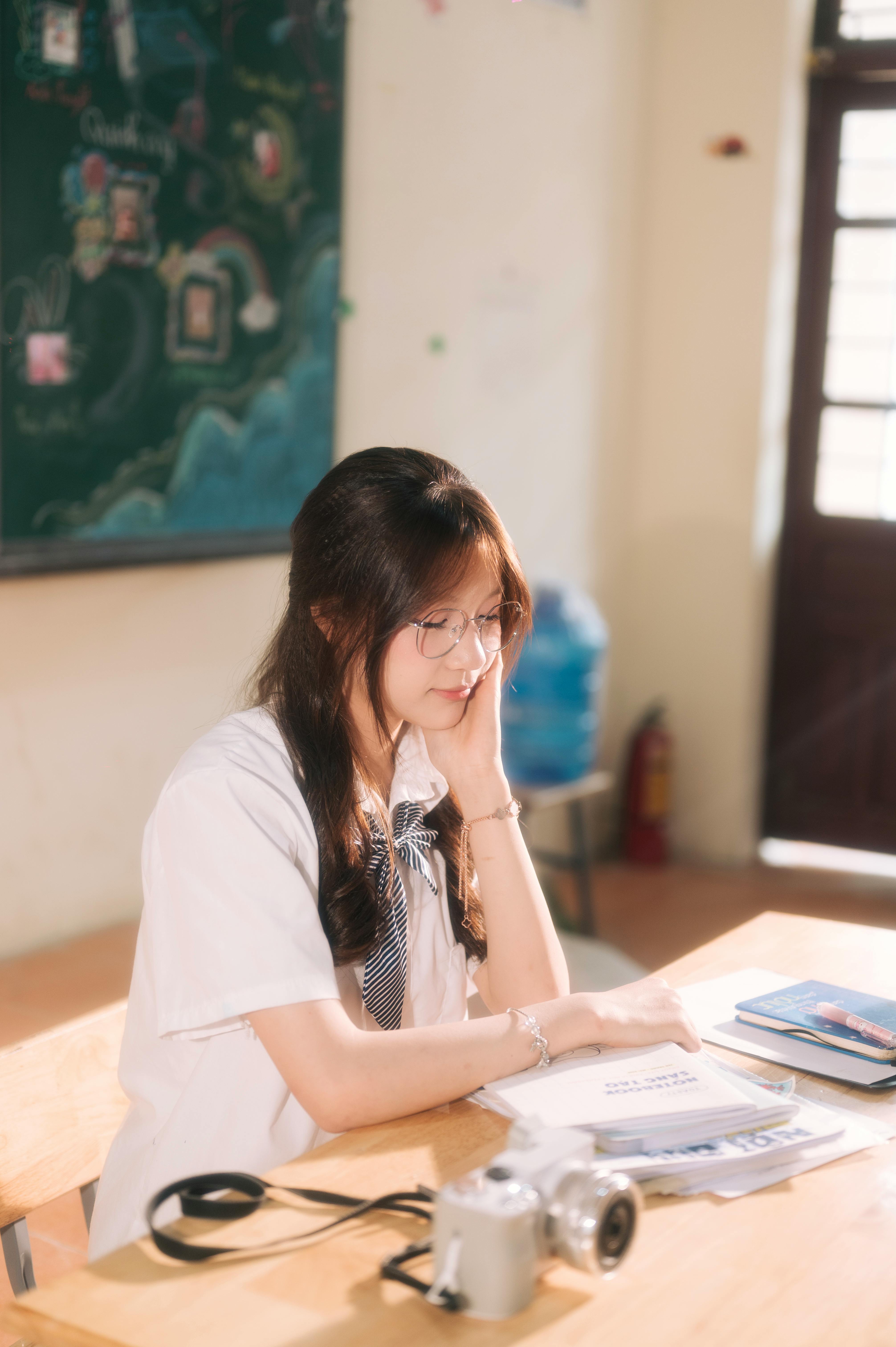 암기 중인 학생