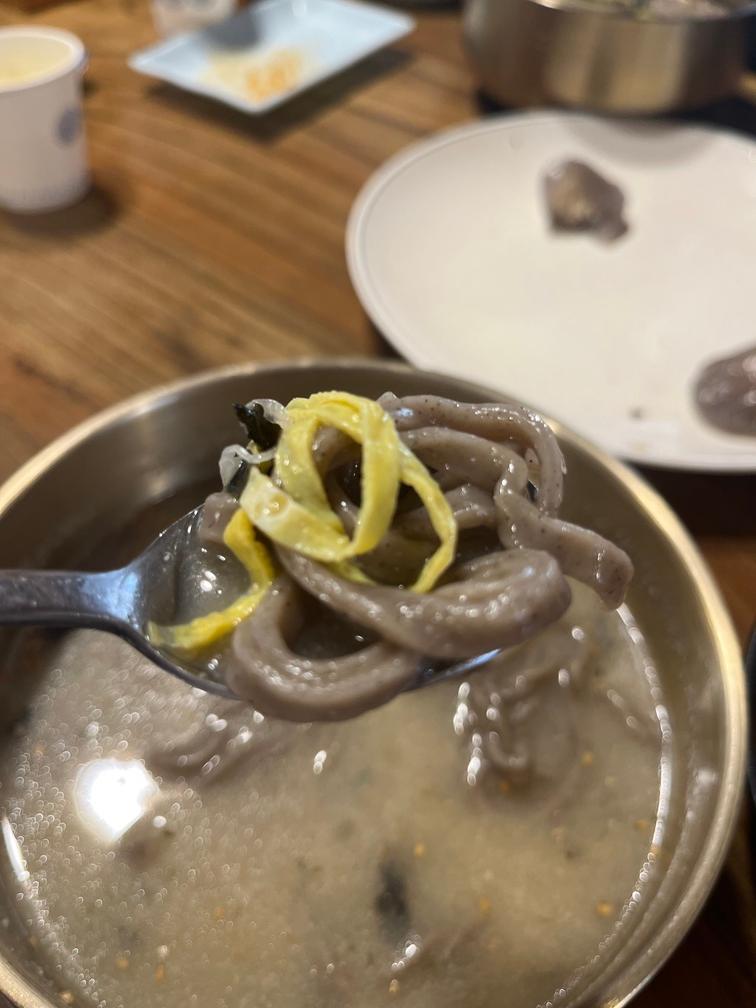 메밀칼국수입니다