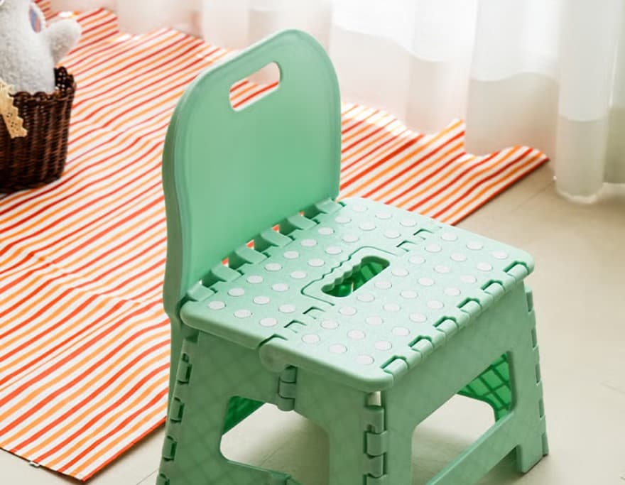 다이소 피크닉템 추천: 등받이 접이식 스툴