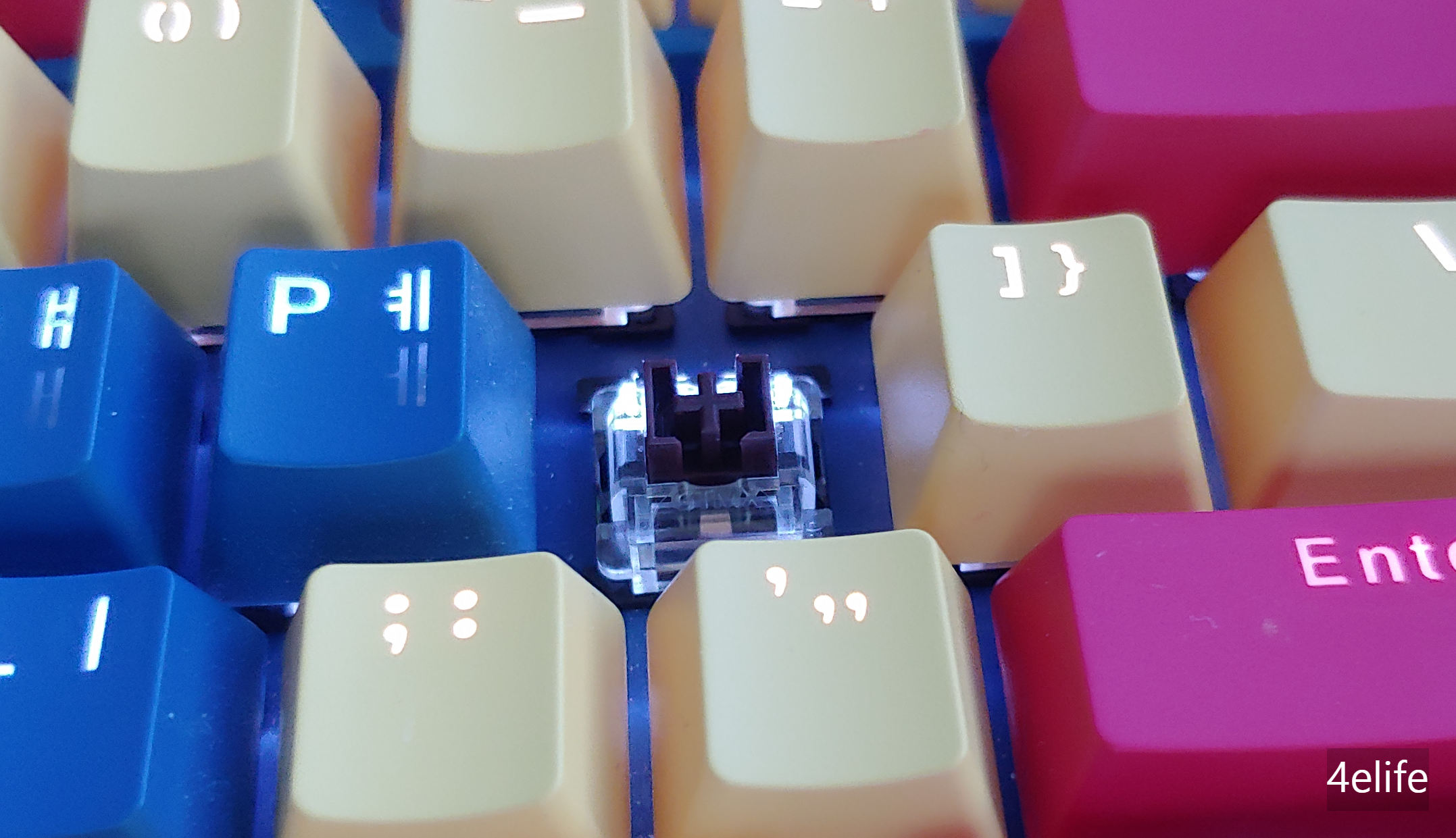 키캡 제거 상태