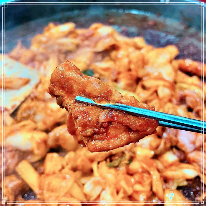 춘천 명동 닭갈비 골목 맛집 철판닭갈비, 막국수