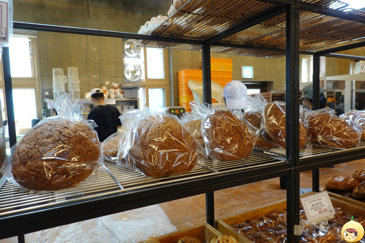 오월의 커피는 커피번