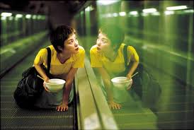 중경삼림속 미드레벨에스컬레이터