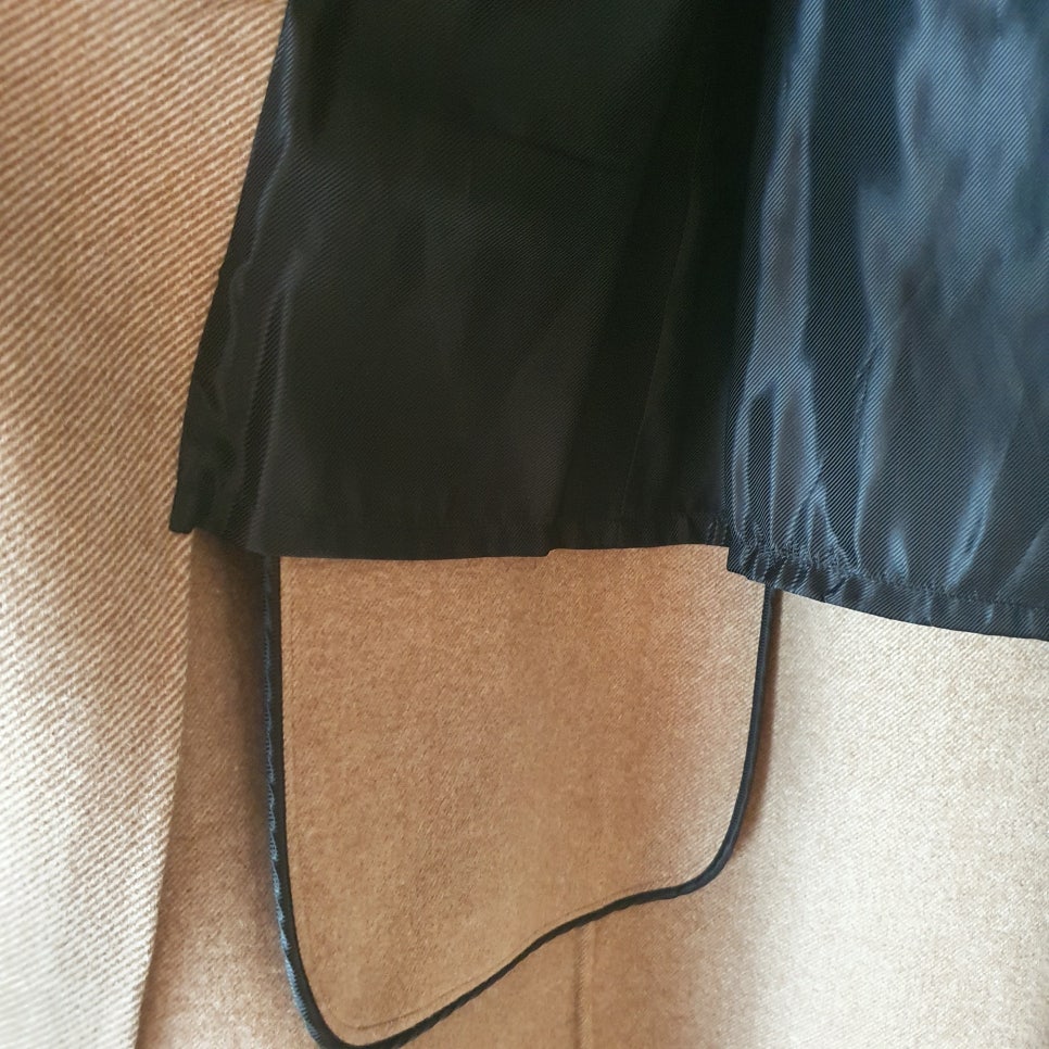 솔리드옴므 베이지코트