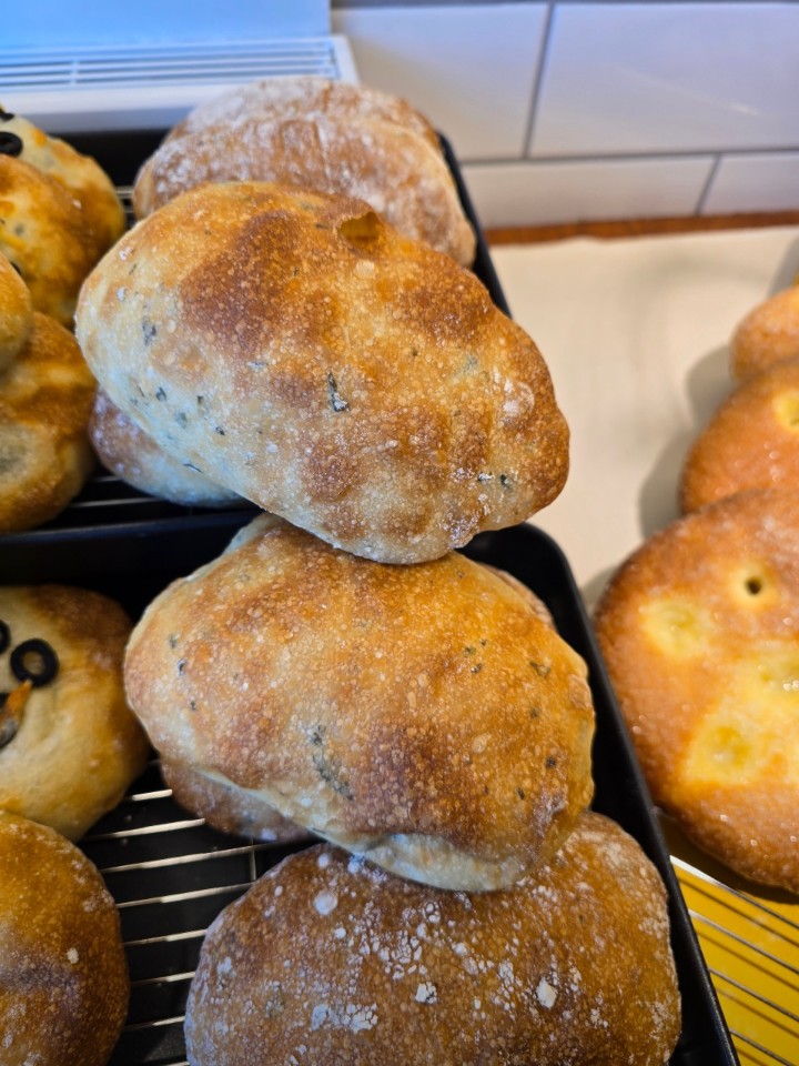 주말에만 여는 경주 농부의 주말빵집, 건강한 빵을 맛보는 비밀