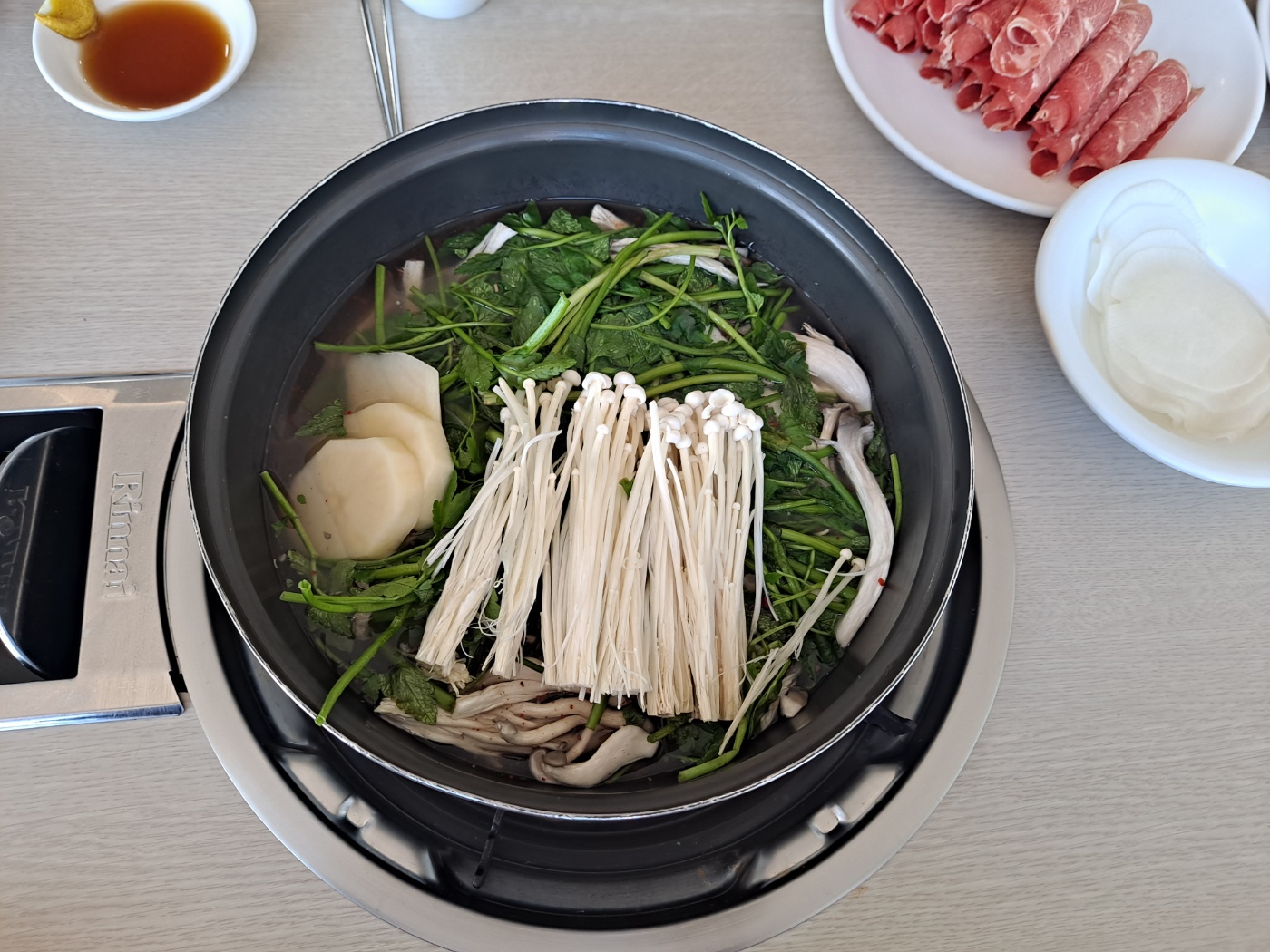 동촌버섯매운탕